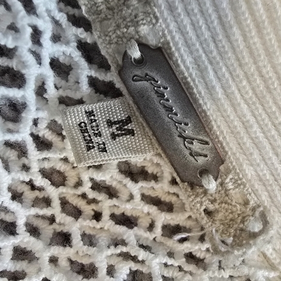 Gimmicks Crochet Knit Top - Pink and White - Picture 2 of 3